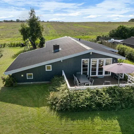 Casa de Férias Maylin - 350m From The Sea By Interhome Bogense